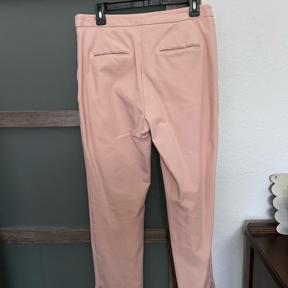Ann Taylor Factory | High Rise Ankle Pant (Light Pink)-Size 8 - Picture 3 of 8